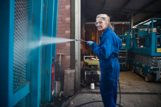 Best Commercial Building Pressure Washing  in Warrensburg, MO